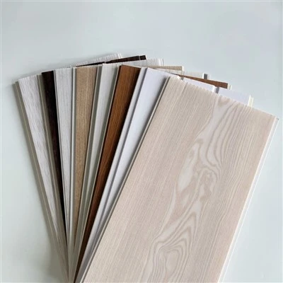 Falsk pvc -loftspanel